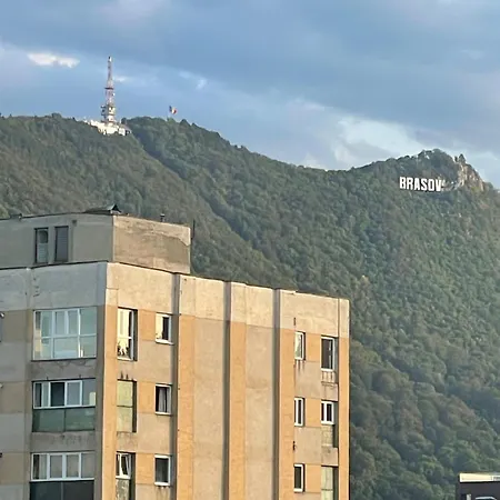 Cu Balcon Apartman