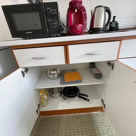 Cu Balcon Apartman *